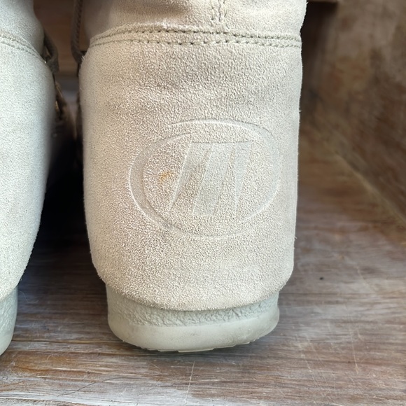 SOLD 🤍 Moon Boots with Tecnica size 6-8 - Picture 11 of 11